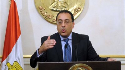رئيس الوزراء يتابع مع وزير الاتصالات ملفات عمل الوزارة