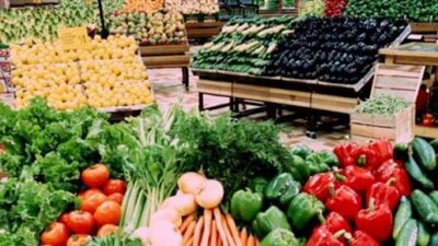 20 % انخفاضا في أسعار الخضر والفاكهة بالمجمعات الاستهلاكية