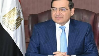 البترول تخطط للوصول إلى الاكتفاء الذاتي من البنزين والسولار في 2023