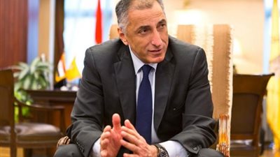 محافظ البنك المركزي لـ«مدبولي»: هناك استقرار في أسعار النفط وسيولة في النقد الأجنبي