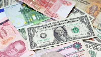 استقرار سعر الدينار الكويتى أمام الجنيه اليوم