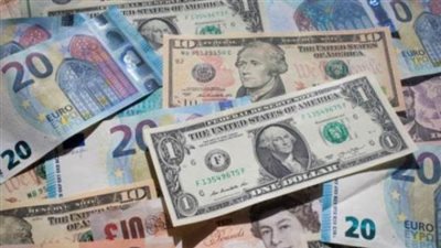 استقرار أسعار العملات في البنوك المصرية اليوم