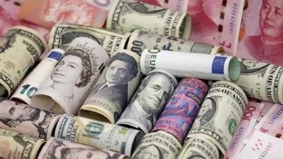 أسعار صرف العملات في البنوك المصرية اليوم الأحد