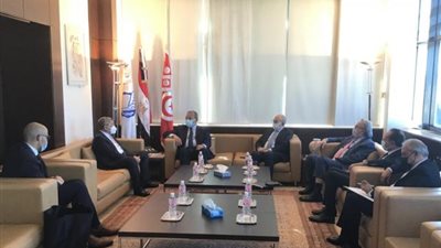 إعادة تفعيل مجالس الأعمال وبنك مشترك وخط ملاحي مباشر.. مقترحات تنمية العلاقات الاقتصادية المصرية التونسية