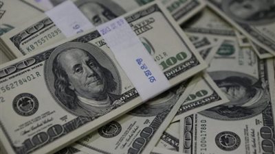 سعر الدولار يواصل الثبات بختام تداولات اليوم أمام الجنيه