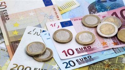 تباين سعر اليورو أمام الجنيه بالبنوك اليوم الأثنين