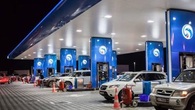 أسعار النفط تسجل 76.35 دولار للبرميل اليوم الأثنين