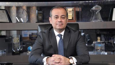 مصرف ابو ظبي الاسلامي يبيع شركة الوطنية للزجاج والبلور بقيمة 231 مليون جنيه