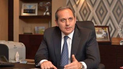 عكاشة: شراء وثيقة معاش بكرة بالدولار من خلال بطاقات ائتمانية لبنوك خارج مصر