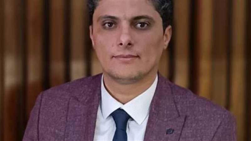 حاتم الظاهري، المدير