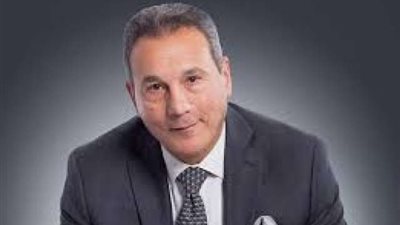 الإتربي: البنك الأهلي المصري حريص على توفير الاحتياجات التمويلية اللازمة للمشروعات الكبرى
