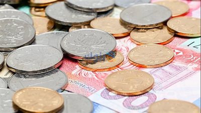 أسعار العملات العربية والأجنبية اليوم الأربعاء.. استقرار الدولار والريال بمستهل التعاملات