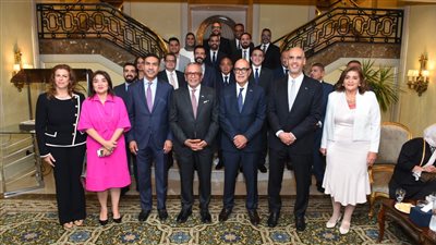 البنك التجاري الدولي - مصر  وبنك قناة السويس يرتبان تمويلاً مشتركاً بقيمة 4.4 مليار جنيه مع الاهلي صبور 