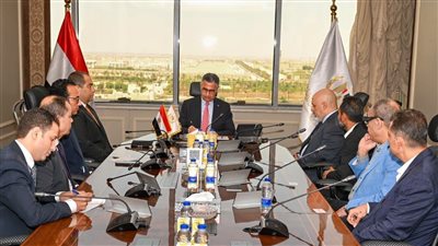 وزير التموين يبحث مع شعبة صناعة الذهب ملفات العمل المشتركة وجهود تطوير وتنظيم أسواق الذهب
