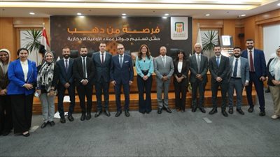 البنك الأهلي المصري يسلم الجوائز للعملاء الفائزين ضمن حملة الترويجية للأوعية الادخارية «فرصة من دهب»