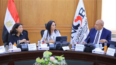 وزيرة التضامن تترأس اجتماع  مجلس إدارة بنك ناصر الاجتماعي .. وتناقش عددًا من الملفات لتعزيز الأداء وتطوير الخدمات 