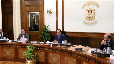 رئيس الوزراء يتابع جهود تحفيز الإنتاج المحلي وتعميق التصنيع الوطني وزيادة الصادرات