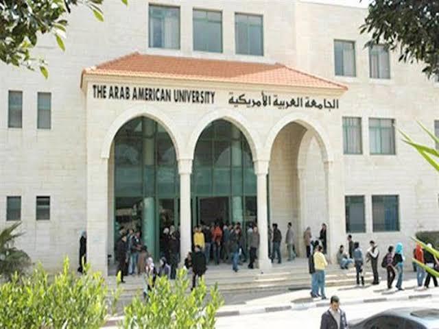 الجامعة الأمريكية