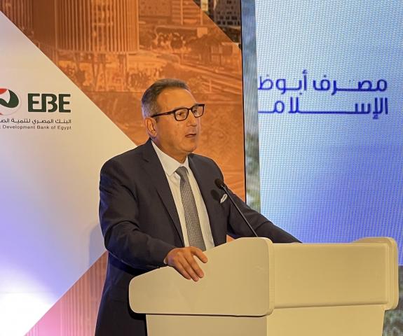 محمد الاتربي وئيس بنك مصر
