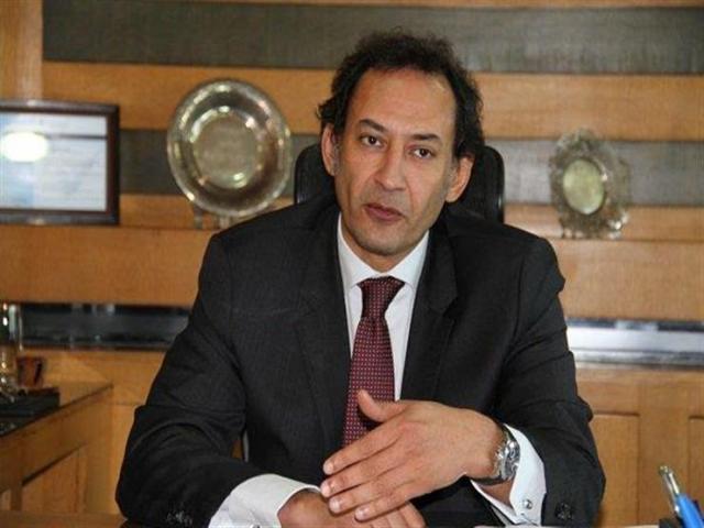 حازم حجازى رئيس بنك البركة مصر 