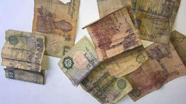 استبدال العملات التالفة