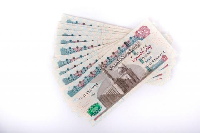 اسعار الفائدة على القروض الشخصية في البنك الأهلي المصري 2022.