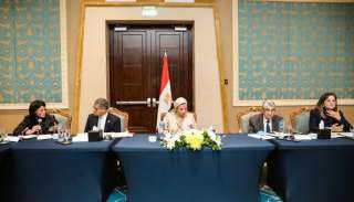 رانيا المشاط: مصر لديها تجربة رائدة في التعاون مع مؤسسات التمويل الدولية لمواجهة التغيرات المناخية