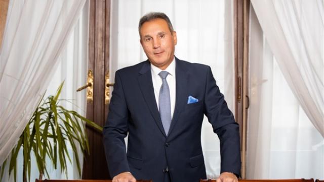 محمد الإتربي رئيس اتحاد البنوك ورئيس مجلس ادارة بنك مصر