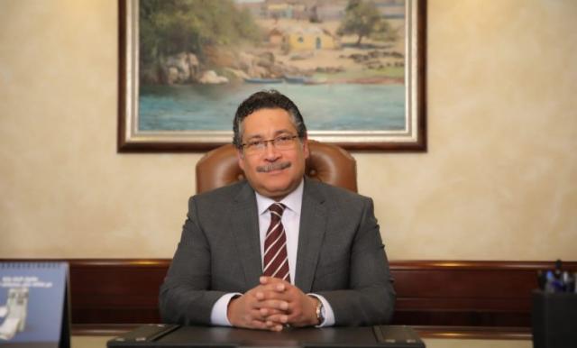 حسن غانم رئيس مجلس الإدارة والعضو المنتدب لبنك التعمير والإسكان