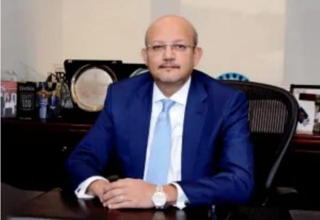 حسين رفاعي، رئيس مجلس الإدارة والعضو المنتدب لبنك قناة السويس