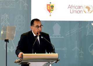 رئيس الوزراء يُلقي كلمة خلال قمة ”داكار لتمويل تنمية البنية التحتية في أفريقيا”