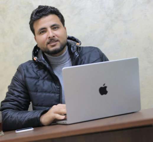 أحمد منصور : عضو مجلس إدارة بنوك أون لاين