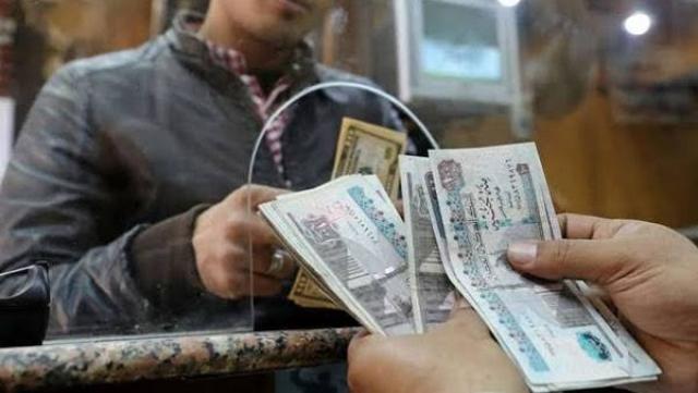«بالزيادة الجديدة».. موعد صرف مرتبات شهر إبريل 2023