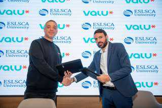 «ڤاليو» تبرم اتفاقية شراكة مع جامعة «ESLSCA» لتوفير حلول سدادمرنة