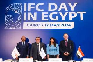 بحضور محافظ البنك المركزي.. توقيع اتفاقية بين بنك القاهرة ومؤسسة التمويل الدولية بقيمة 100 مليون دولار