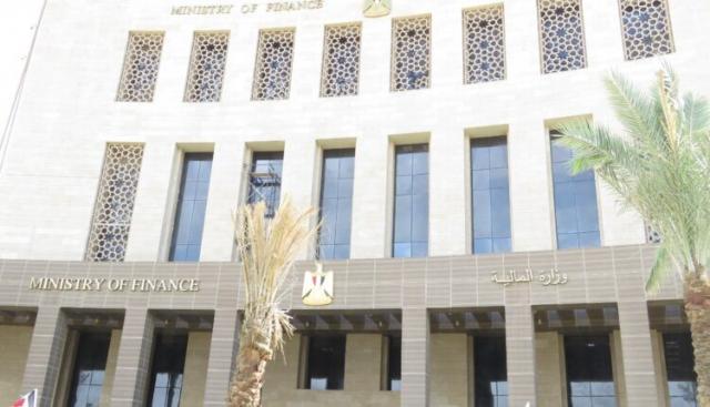 بدء تنفيذ التكليف الرئاسي بدعم موازنة العلاج على نفقة الدولة لإنهاء قوائم الانتظار بكل المحافظات