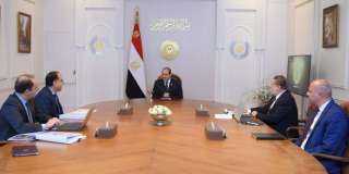 الرئيس السيسي يجمتع مع محافظ البنك المركزي للإطلاع على مؤشراتِ الإقتصاد الكلي