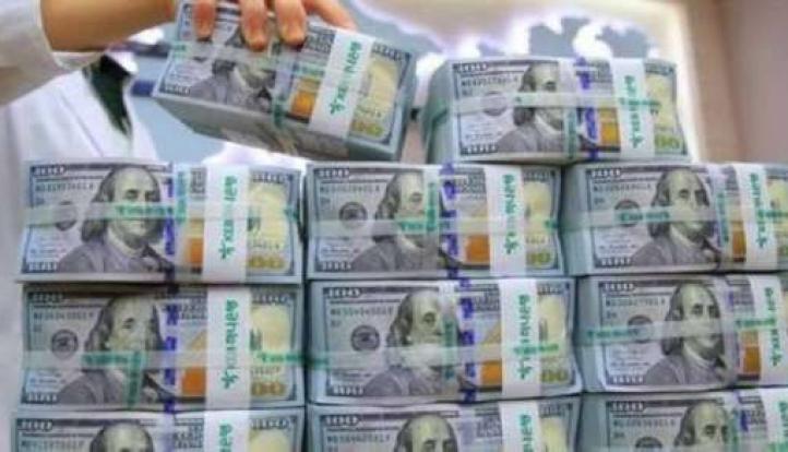 البنك المركزي: تعاملات الإنتربنك الدولاري تسجل 9.8 مليار دولار خلال 3 أشهر