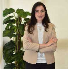 اتش سي: قد يتجه البنك المركزي المصري للتثبيت في الاجتماع المقبل، غير... اتش سي: قد يتجه البنك المركزي المصري للتثبيت في الاجتماع المقبل، غير أنه هناك فرصة لخفض أسعار الفائدة بمقدار 100 نقطة أساس لتحفيز الاقتصاد والقطاع الخاص