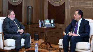 رئيس الوزراء يلتقي محافظ البنك المركزي لمتابعة جهود التنسيق المشترك في عدد... رئيس الوزراء يلتقي محافظ البنك المركزي لمتابعة جهود التنسيق المشترك في عدد من الملفات الاقتصادية