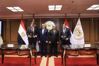 البنك الأهلي المصري يفتتح قاعات التقاضي الإلكترونية