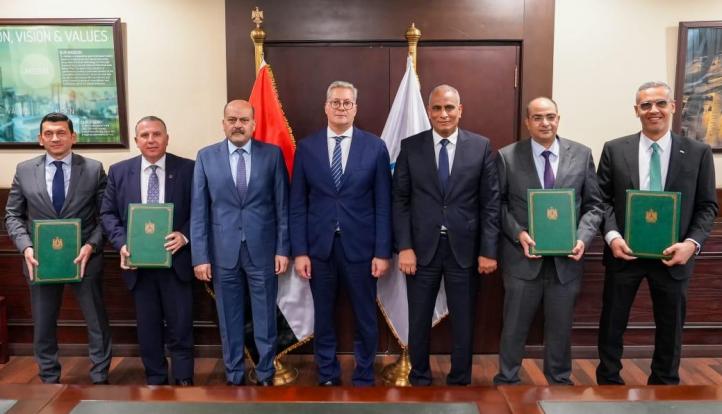 تحالف مصرفي يضم QNB مصر وCIB وبنك القاهرة لتمويل مشترك بقيمة 140 مليون دولار أمريكي لشركة العلمين لمنتجات السيليكون