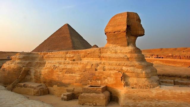 البنك المركزي: ارتفاع الإيرادات السياحية إلى 5.5 مليار دولار بنمو 13.8%.. خلال الربع الأول من 2025/2026