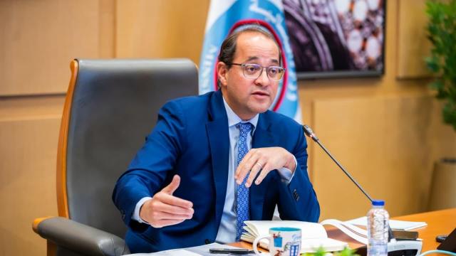 وزير المالية 