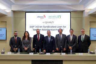 البنك الأهلي المصري يقود تمويلاً مشتركًا بقيمة 1.42 مليار جنيه لمشروع SEAZEN بالساحل الشمالي